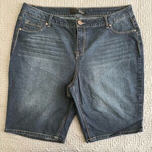 1822 Denim Dark Wash Denim Shorts - PLUS SIZE